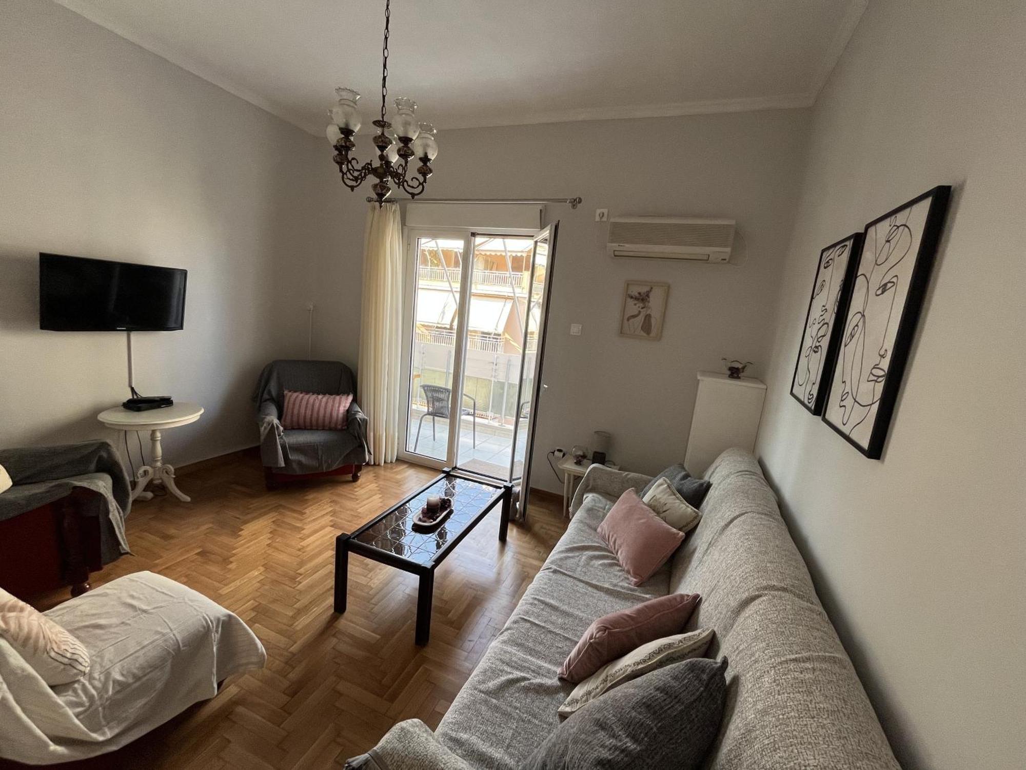 Feelathens36 - Very Close To Syntagma, Center